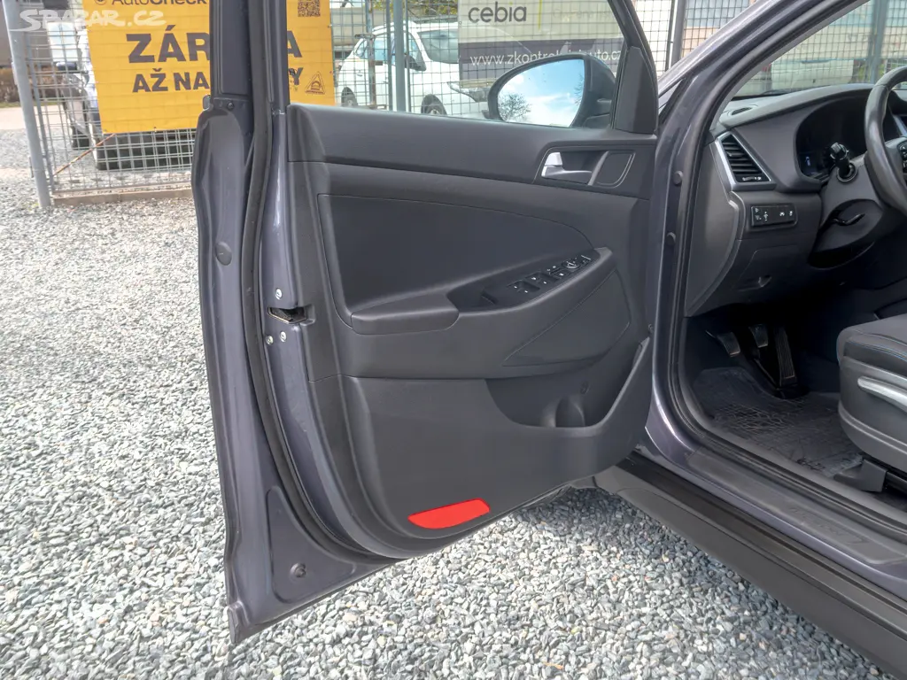 Hyundai Tucson ČR 1.7D 85KW 49.550km - fotka 4