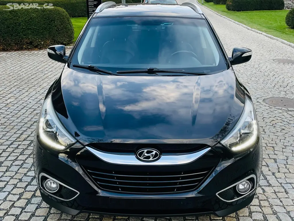 Hyundai ix35, 2.0CRD 4X4 AUT KAMERA SERVISKA - fotka 5