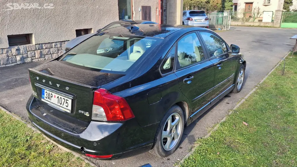 Volvo S40, top historie klima max výbava