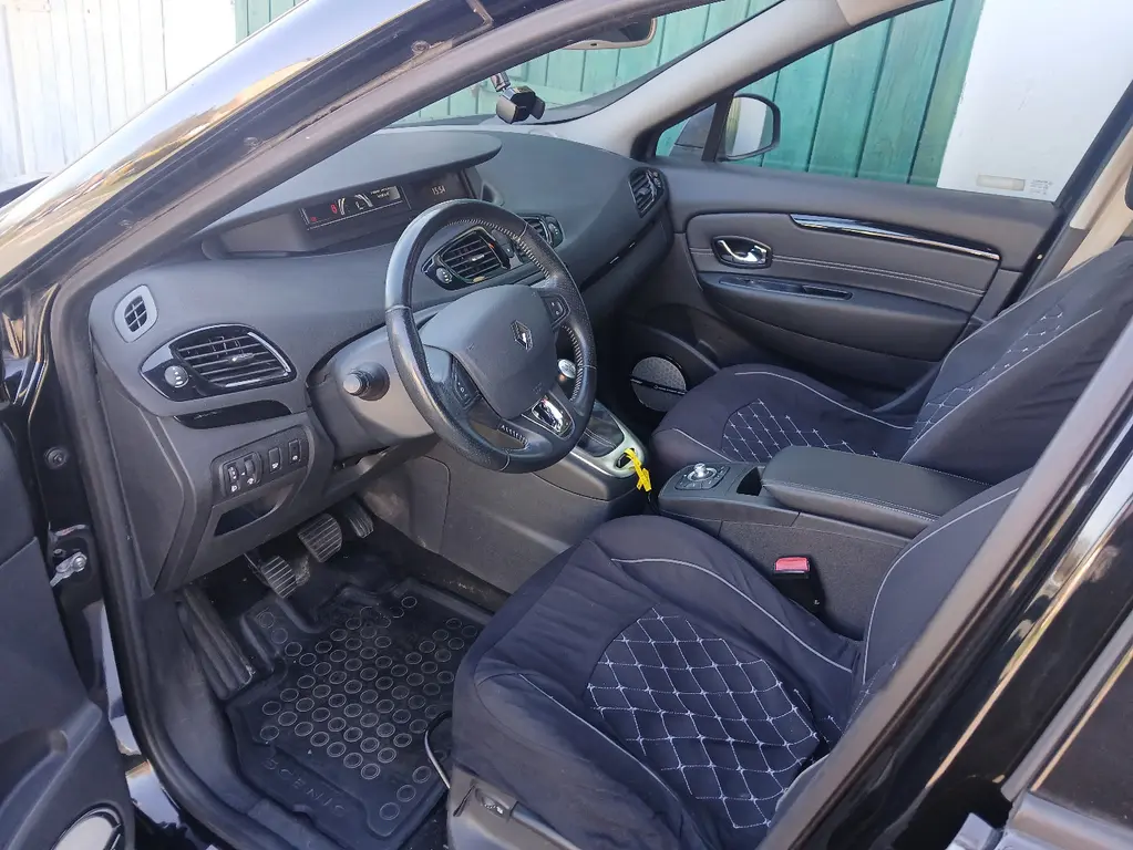 Renault Mégane, Scenic 1.6 DCi BOSE - fotka 5