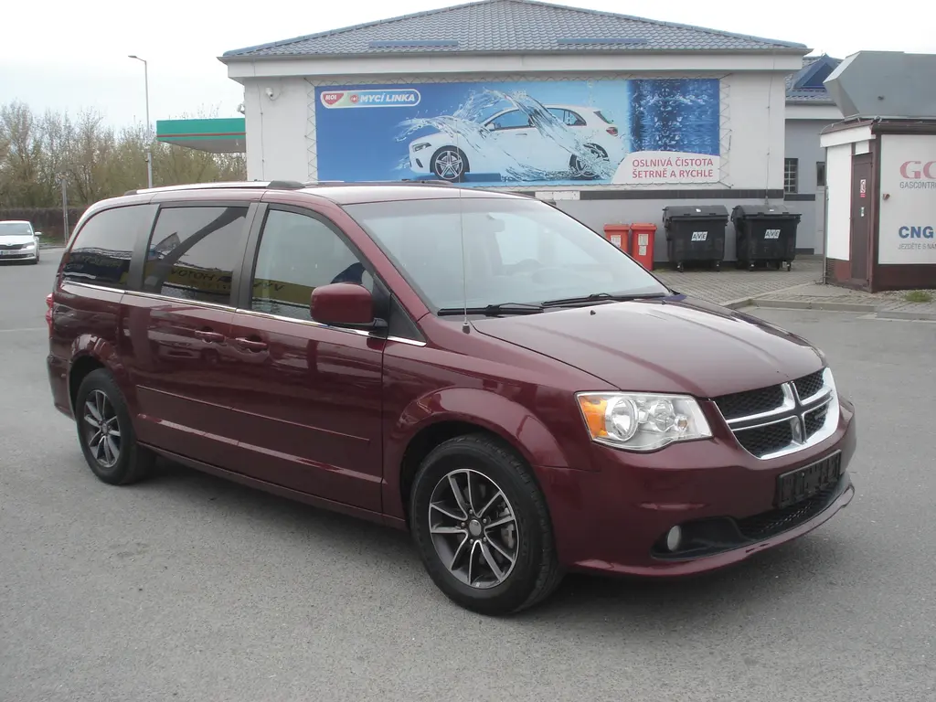 Dodge Grand Caravan - fotka 6