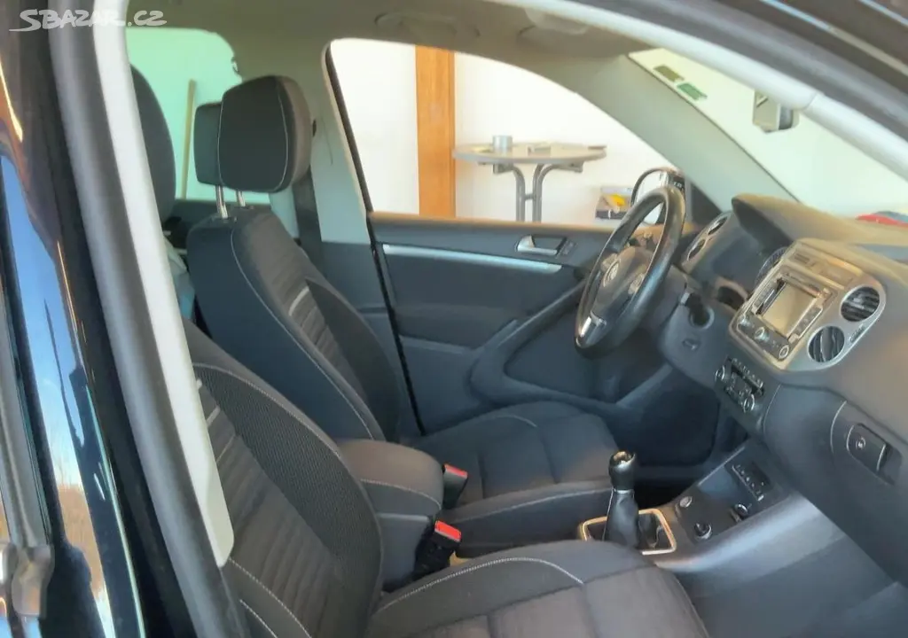 Volkswagen Tiguan, 2.0 Tdi 4x4 103KW CUP VYHŘ. MF - fotka 2