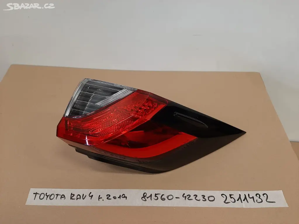 Náhled: Toyota Rav4 2019-22 levé zadní světlo 81560-42230