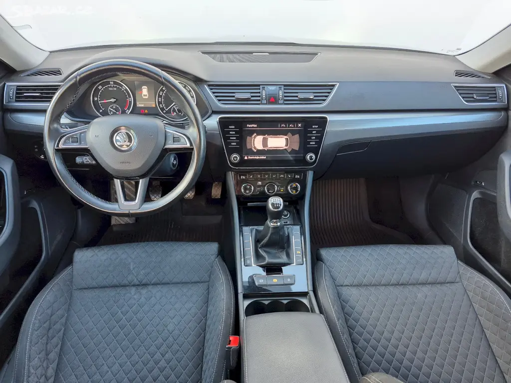 Škoda Superb, Style 2.0 TDI 110kW Combi - fotka 5