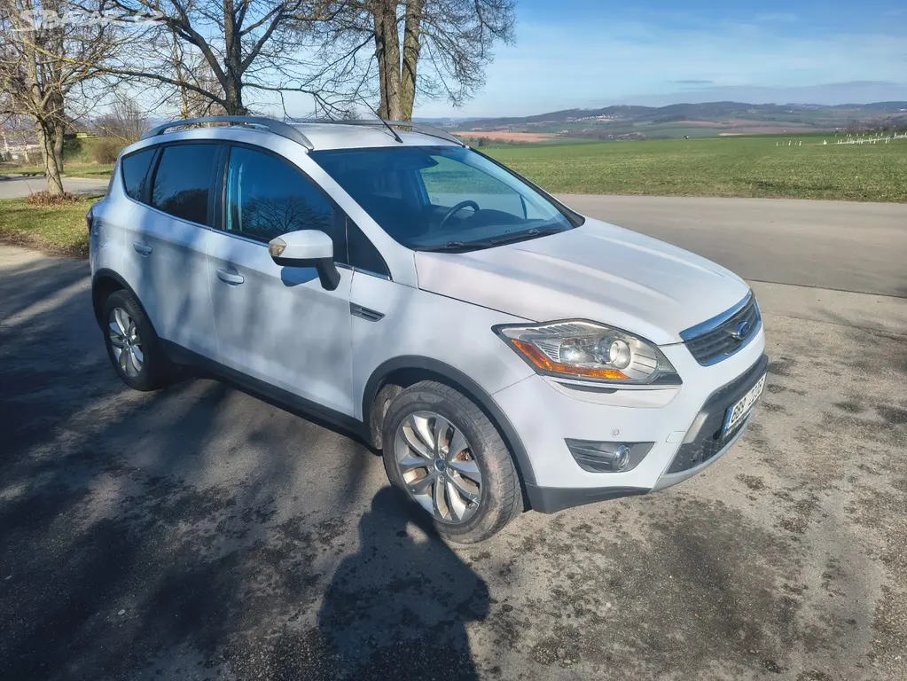 Ford Kuga 2.0 TDCi 4x4 - fotka 2