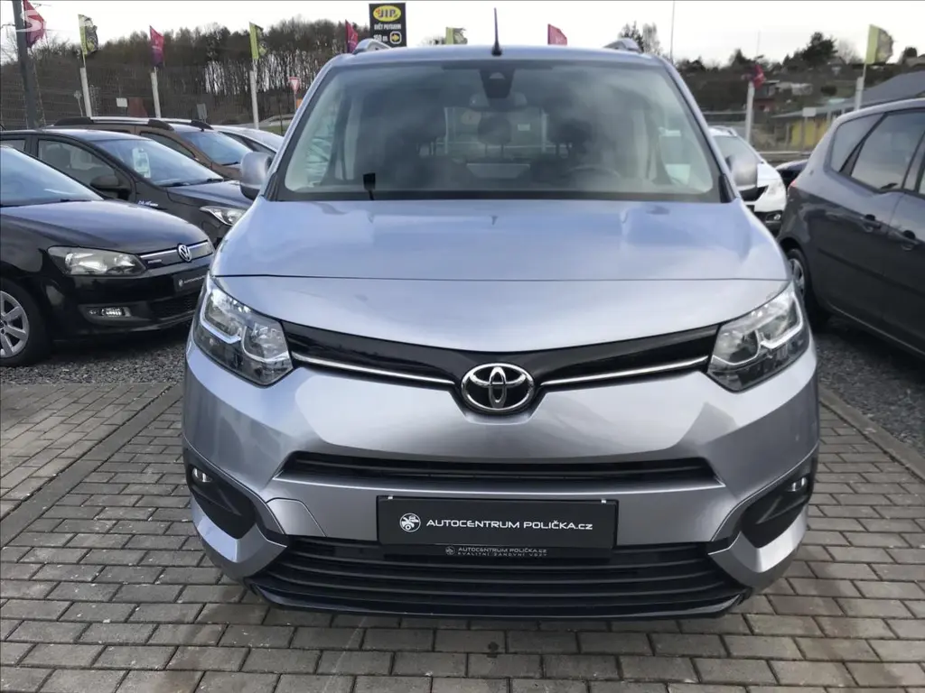 Toyota Proace City Verso, 1,5 Exclusive - fotka 3