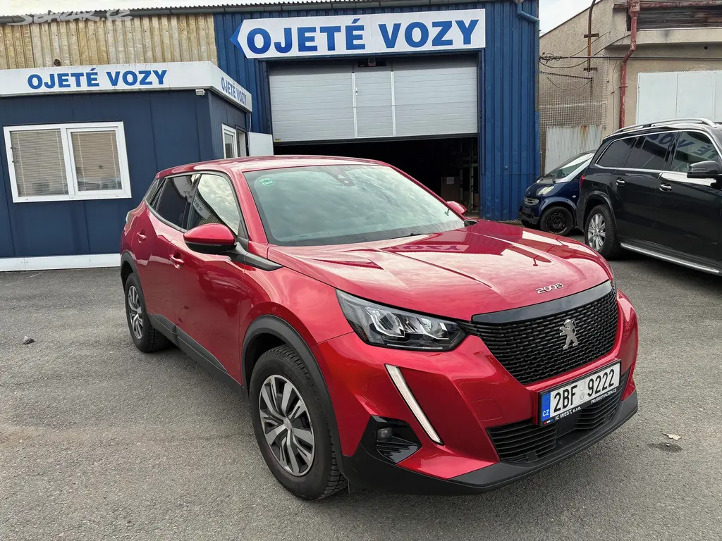 Peugeot 2008, 1,2 PureTech Active Pack 100k