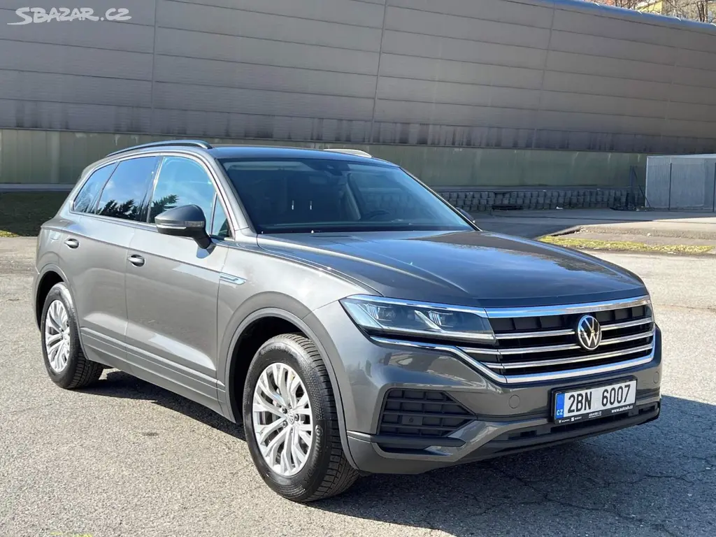 Volkswagen Touareg 3.0TDI 170 kW tažné 2021 ČR DPH - fotka 2