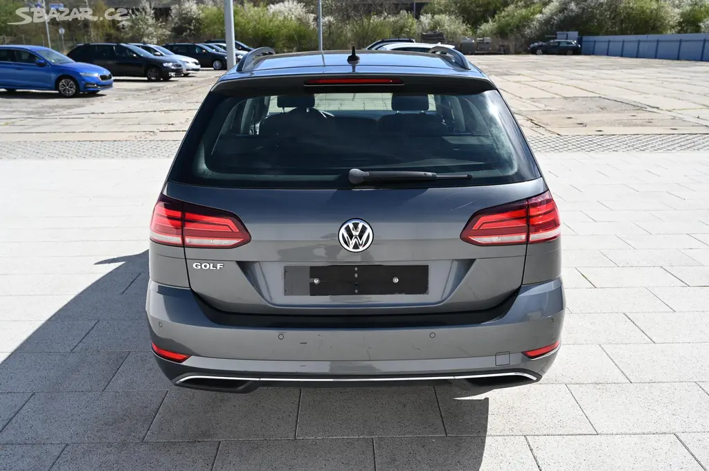 Volkswagen Golf, 1.6TDI 85KW DSG Comfort 7/19 - fotka 6
