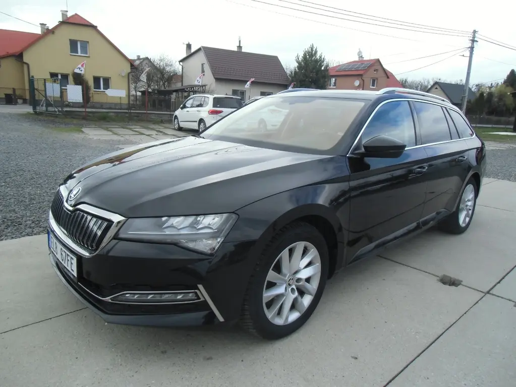 Škoda Superb 1.4 TSI iV 160kW PHEV DSG