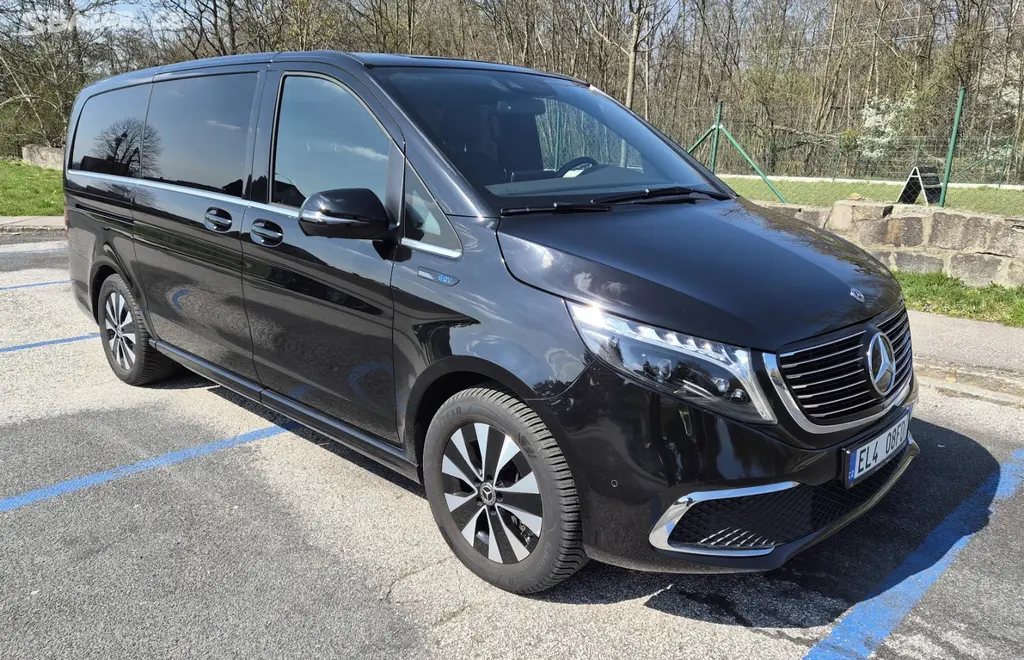 Mercedes-Benz EQV 300 lang, 150kW, 100kWh, vč. DPH - fotka 2