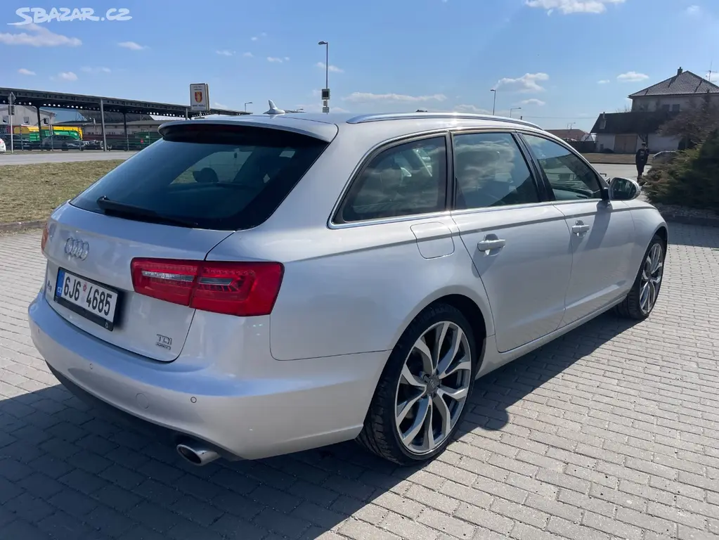 AUDI A6 3,0TDI QUATTRO S-TRONIC PANO RADAR MATRIX - fotka 4