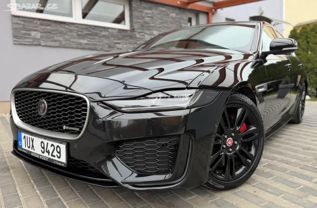 Jaguar XE 2.0d R-Dynamic