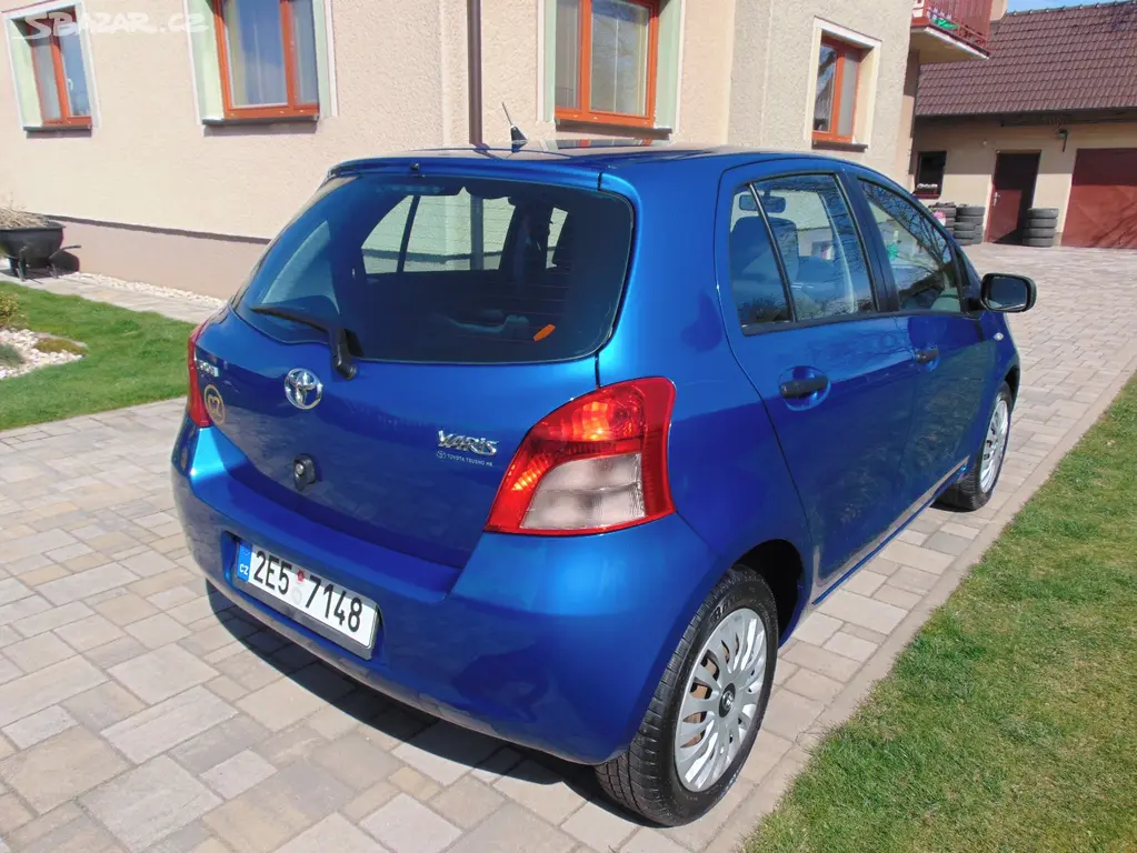 TOYOTA YARIS 1.0 BA,PŮVOD ČR,1.MAJ. - fotka 6
