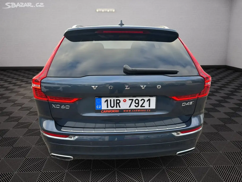 Volvo XC60, D4 140Kw AWD - fotka 6