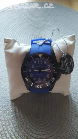 Pánské hodinky - Valašské Meziříčí - Bazar - Sbazar.cz