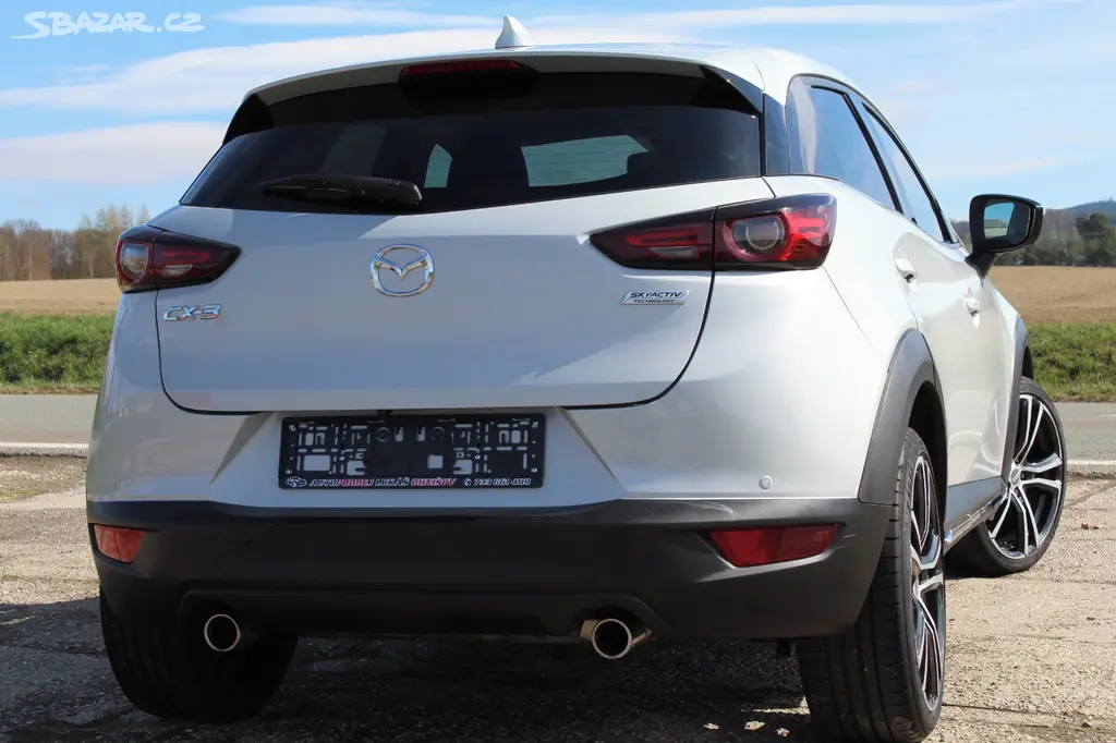 Mazda CX-3 Sports-Line 2.0i 89Kw 108000km servis M - fotka 3