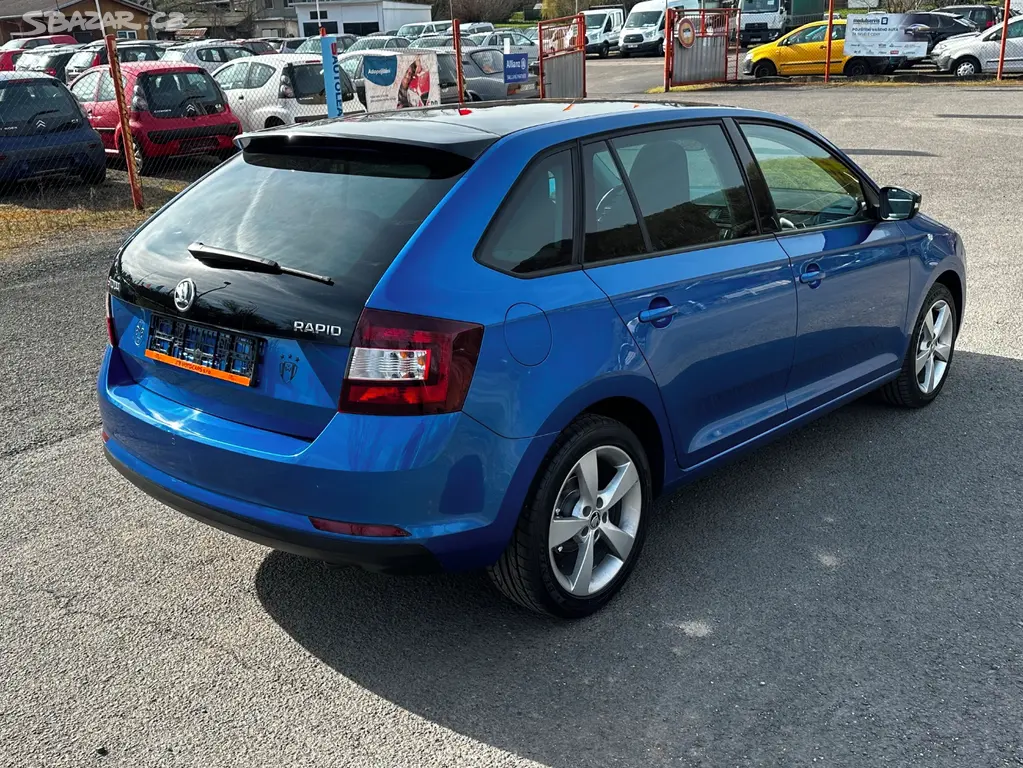 Škoda Rapid 1.2Tsi, r.2016, panorama, klima, 2.maj - fotka 4