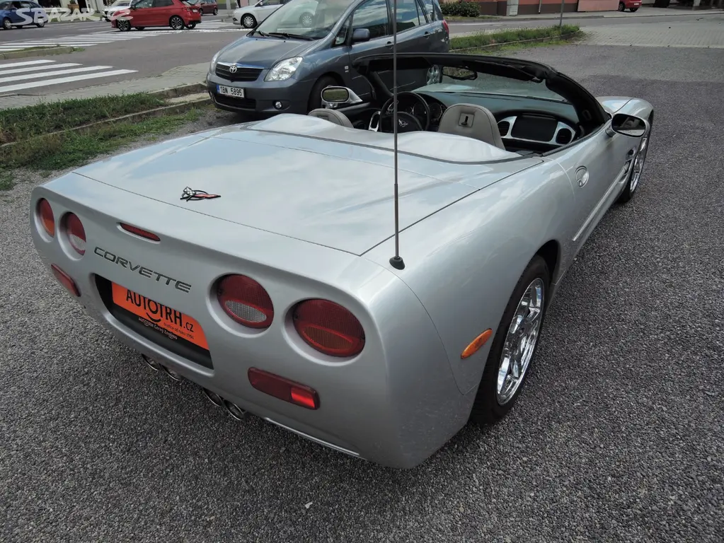 Chevrolet Corvette 5,7 V8 Aut.1.maj.ČR C5 77tkm - fotka 5
