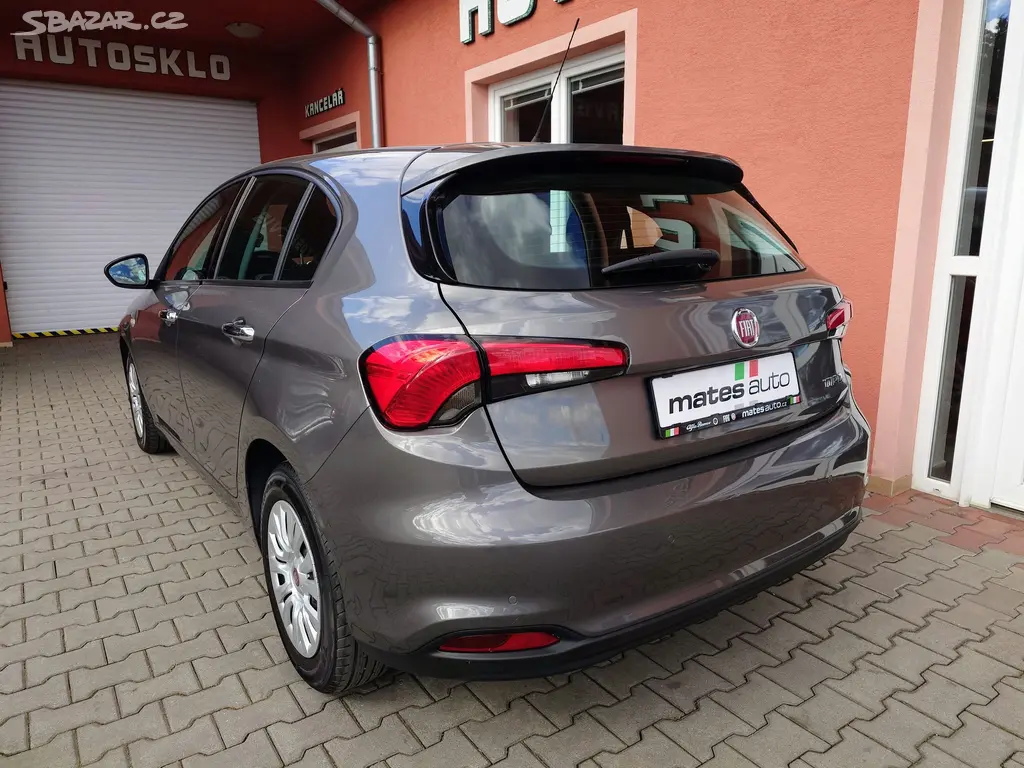 Fiat Tipo, 1.6 JTDM Lounge 88 kW - fotka 3