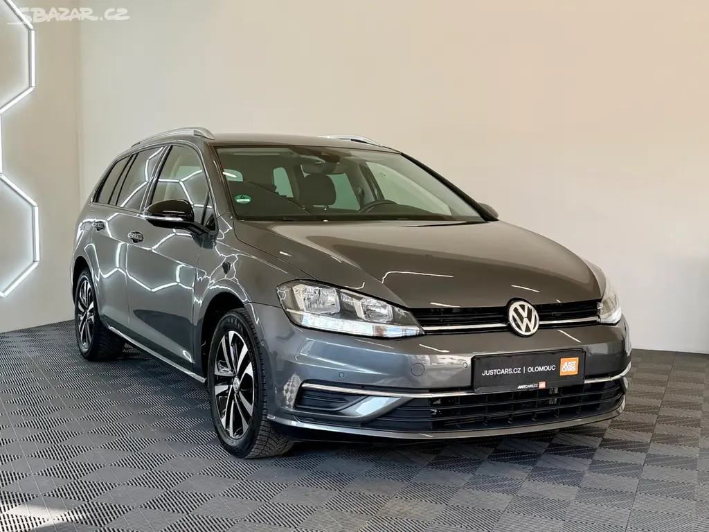Volkswagen Golf, 1.6 TDI 85 kW / IQ.DRIVE - fotka 4