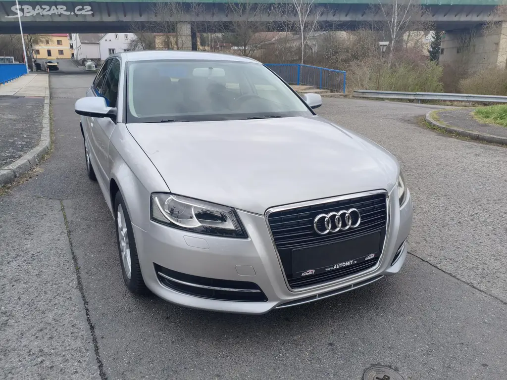 Audi A3, 1,2 TFSI 77Kw Ambition - fotka 3