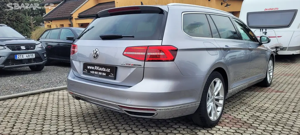 VW Passat Variant 2,0TDi 176kW DSG 4x4 FuLLed - fotka 4