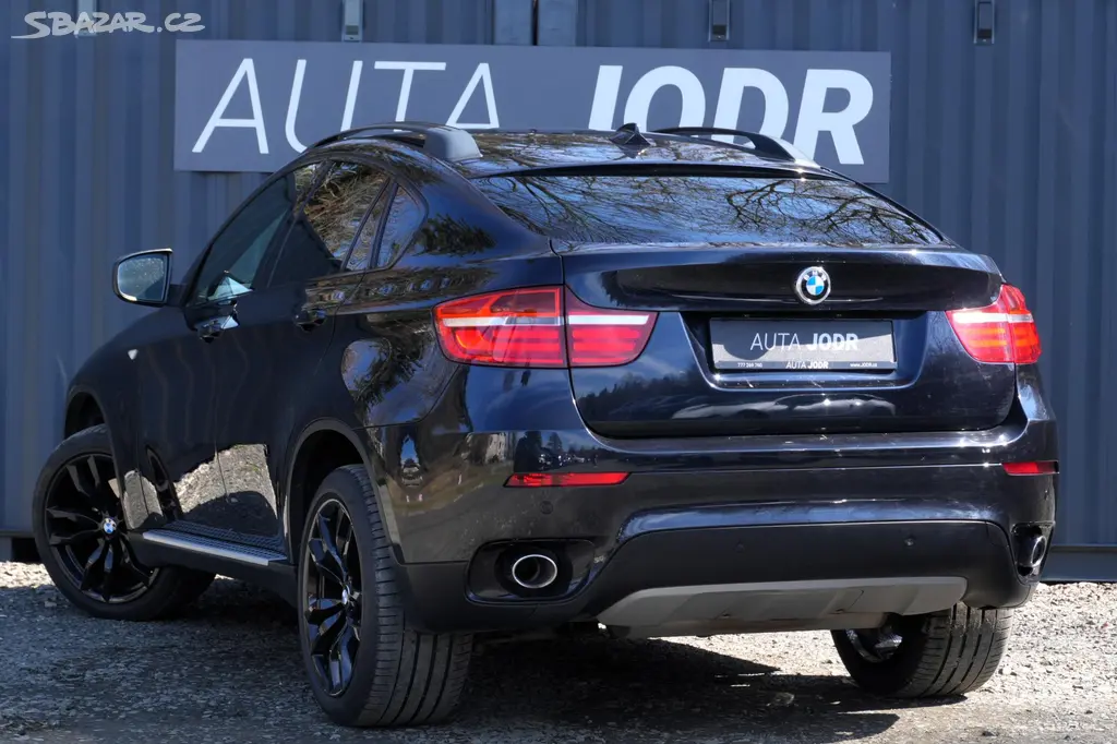 BMW X6, 30d, Webasto, LED, HUD, Tažné - fotka 6