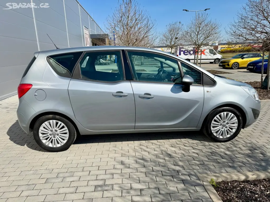 Opel Meriva 1.4 16V 74kW!!! - fotka 4