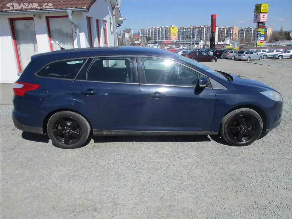 Ford Focus, 1,6 i, klimatizace,serviska,CZ - fotka 5