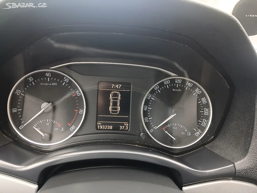 Škoda Octavia Com 1.4 TSI Elegance - fotka 4