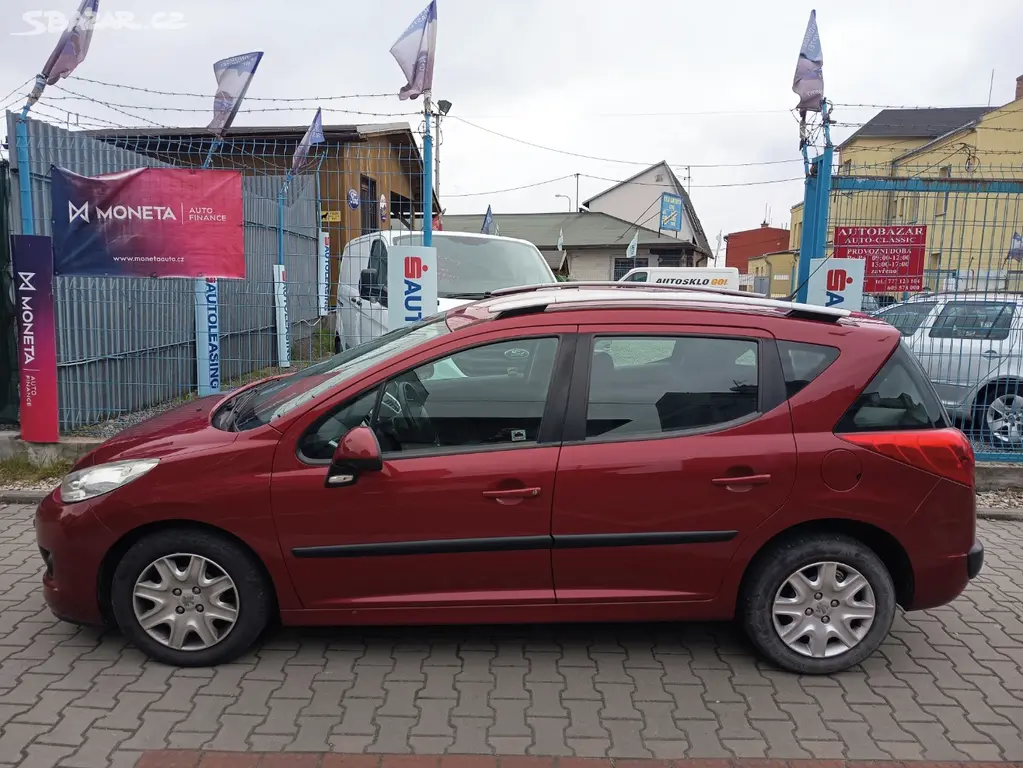 PEUGEOT 207 1,4i SW Comfort ČR 1. majitel - fotka 6