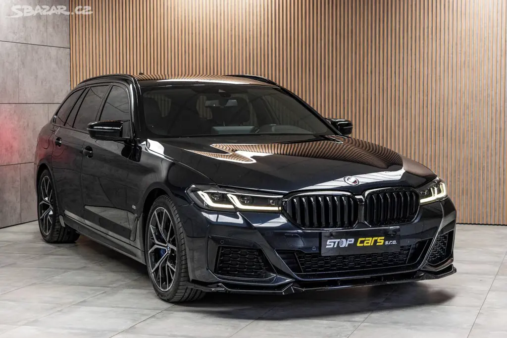 BMW Řada 5, 520d xD ///M*ZÁRUKA*TAŽNÉ*ČR* - fotka 3