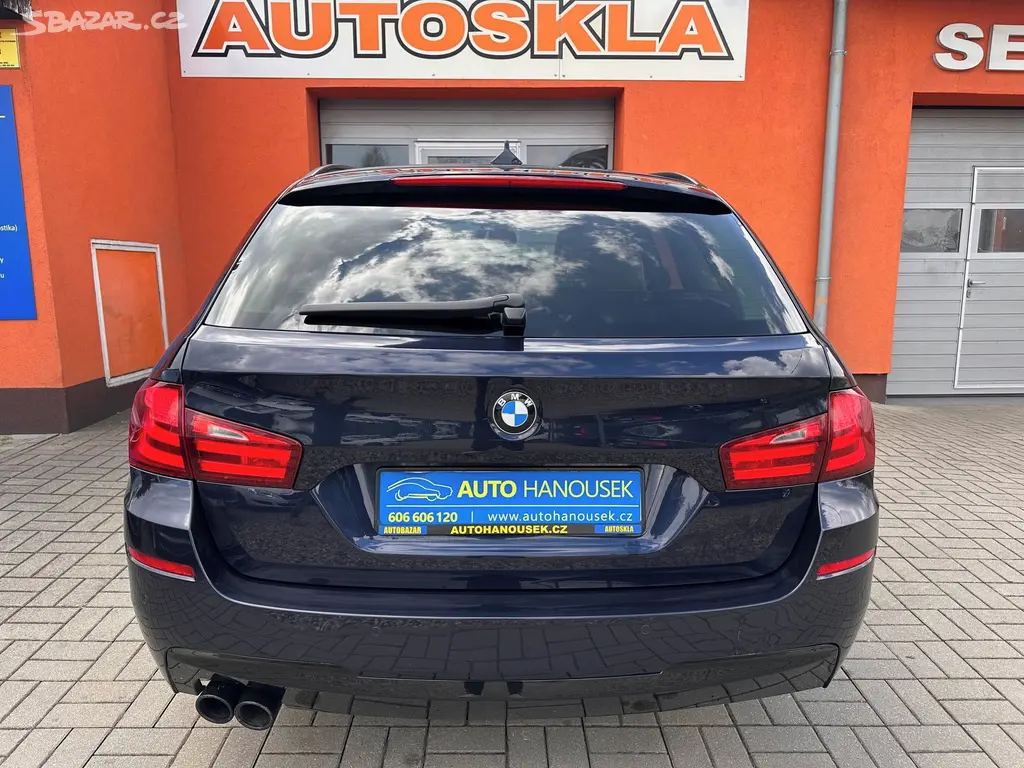 BMW Řada 5, 523i 3.0 V6 HUD,ACC,NIGHT - fotka 6