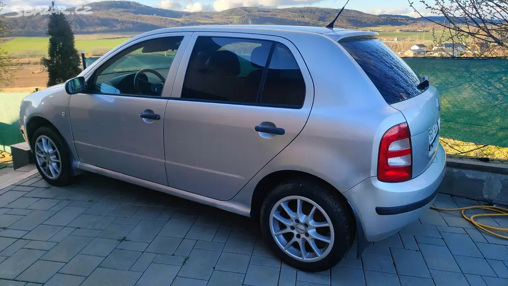 Škoda Fabia 1.2 HTP - fotka 2