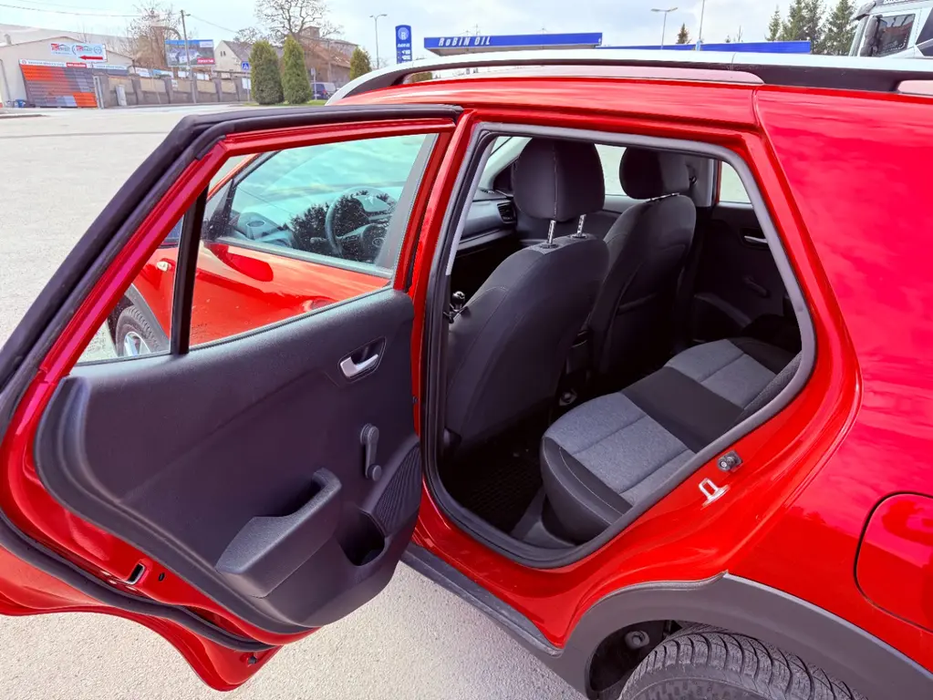 Kia Stonic 1.2i 66700 - fotka 6