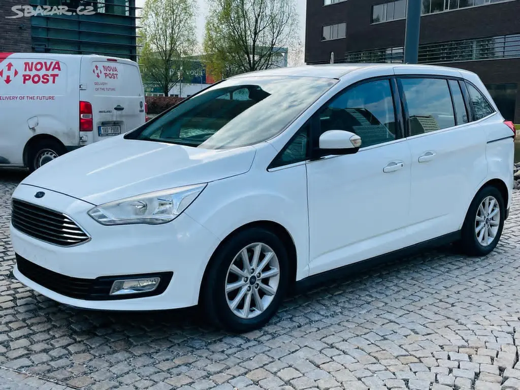 Ford Grand C-MAX, 2.0TDCi MANUÁL 7MÍST SERVISKA - fotka 5