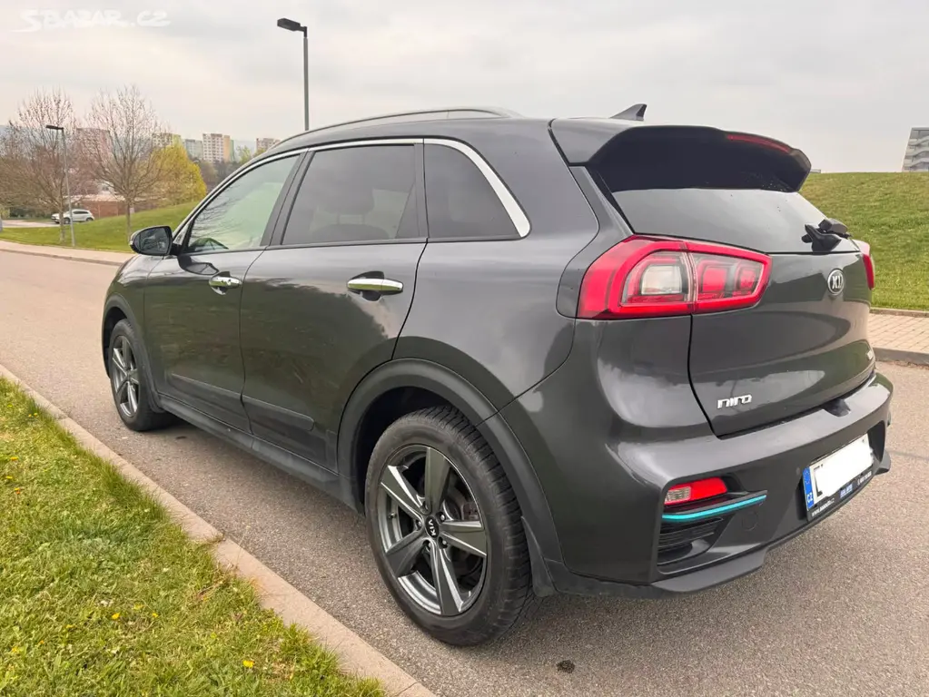 KIA Niro, EV (možnost odpočtu DPH) v plné výbavě - fotka 6
