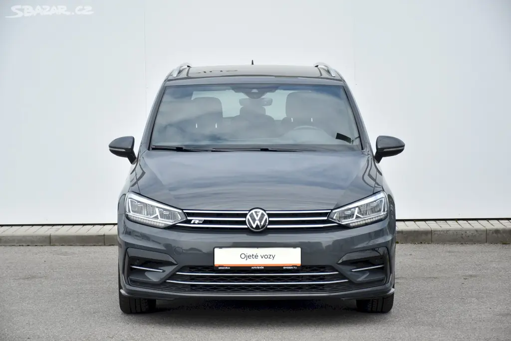 Volkswagen Touran, R-Line 2,0 TDI 110kW 7DSG - fotka 5