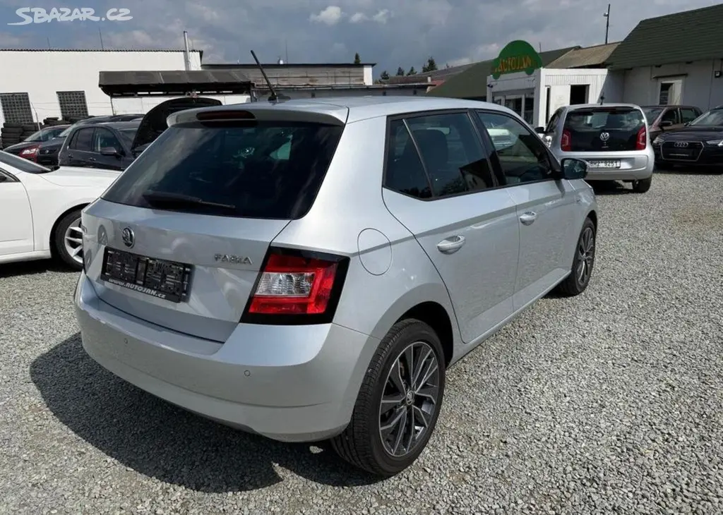Škoda Fabia 1.0 MPI DRIVE benzín manuální - fotka 6