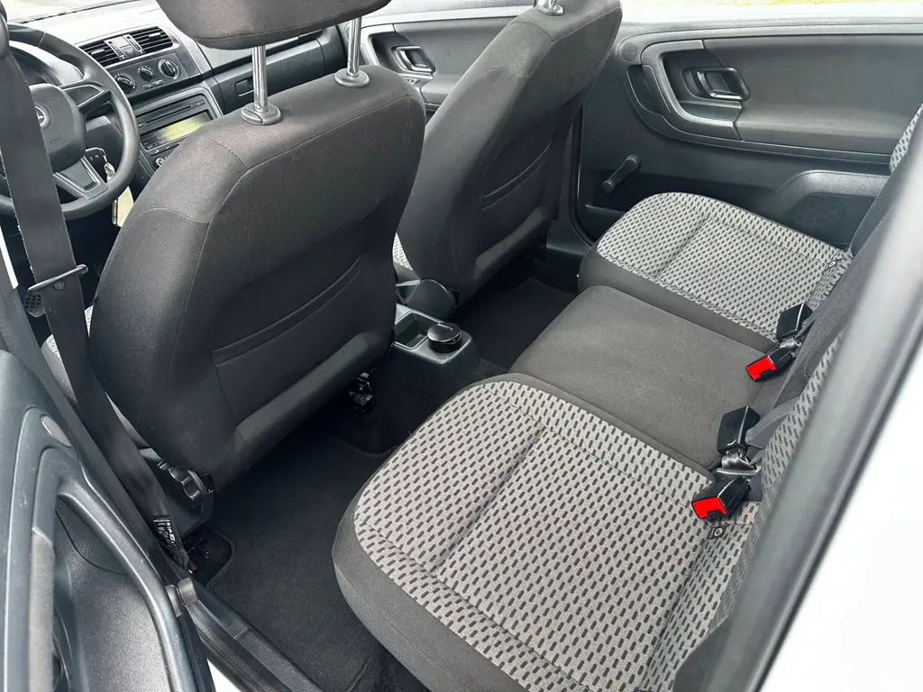 Škoda Roomster 1.2TSi, r.2015, 2.maj., klima, stk - fotka 6