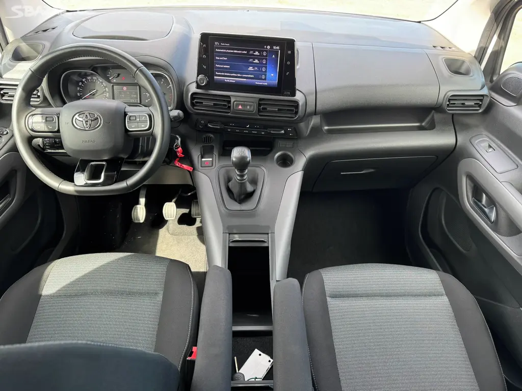 Toyota Proace, 1.5 D-4D L1 Family, DPH,servis - fotka 4