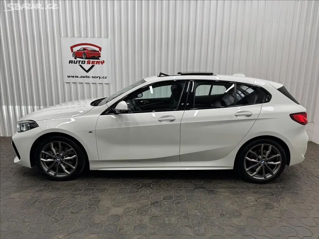 BMW Řada 1, 120i M Sport Virtual Pano LED - fotka 4