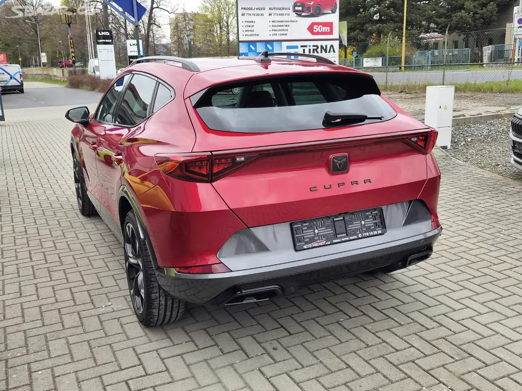 Cupra Formentor TSi DSG STYLE VIRTUAL KAMERA MY23 - fotka 2