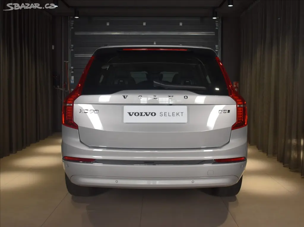 Volvo XC90, 2,0 B5 AWD PLUS BLIS,Bezklíč - fotka 6