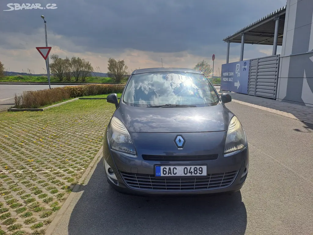Renault Grand Scénic, 1.5DCI 2.MAJ SPOLEHLIVÉ AUTO - fotka 3