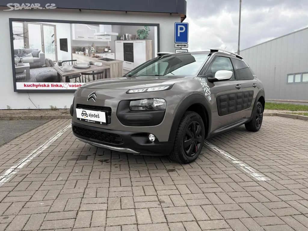 Citroën C4, Cactus 1.6 BlueHDI/RipCurl/ČR - fotka 2