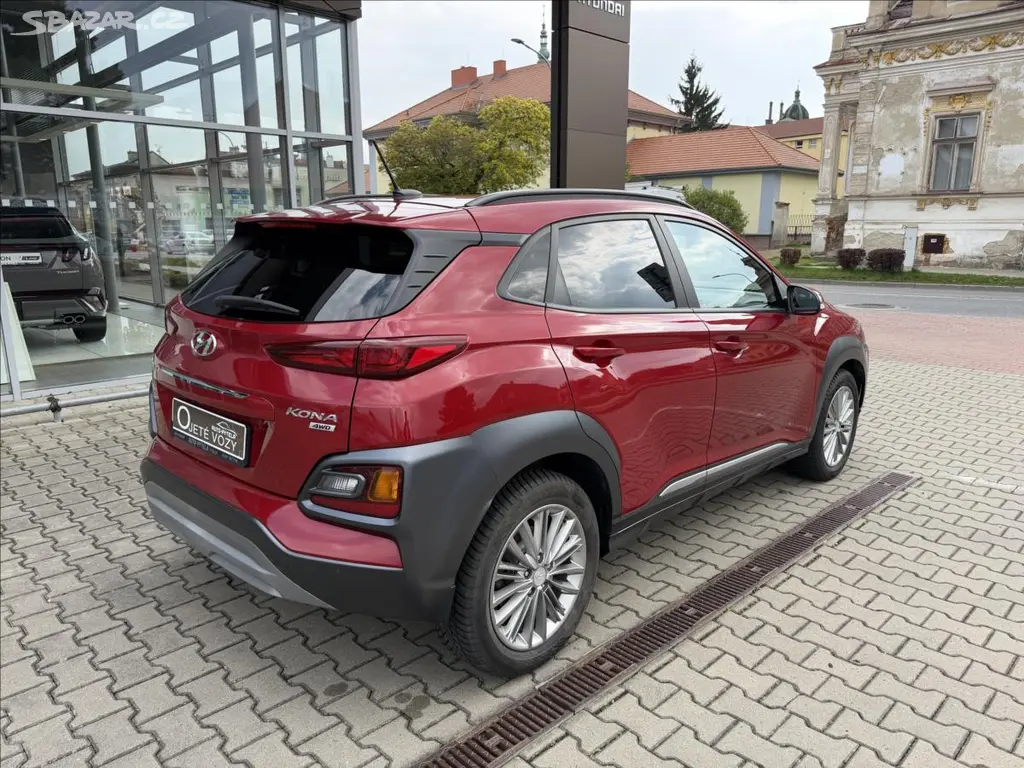 Hyundai Kona, 1,6 T-GDi, 4WD, DCT Style - fotka 6