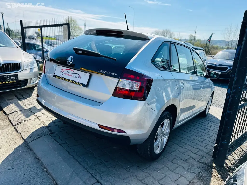 Škoda Rapid, 1.4TSi DSG,NAVI,KAMERA, 100%KM - fotka 6