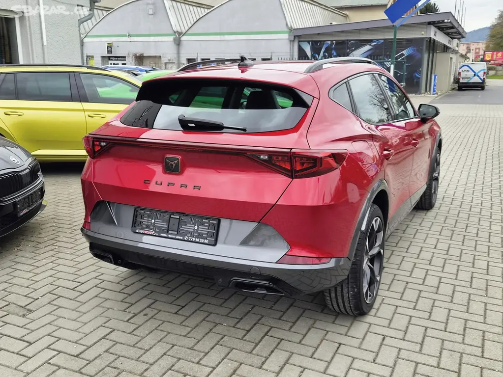 Cupra Formentor TSi DSG STYLE VIRTUAL KAMERA MY23 - fotka 3